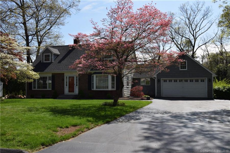 So Lovable Calcagni Real Estate