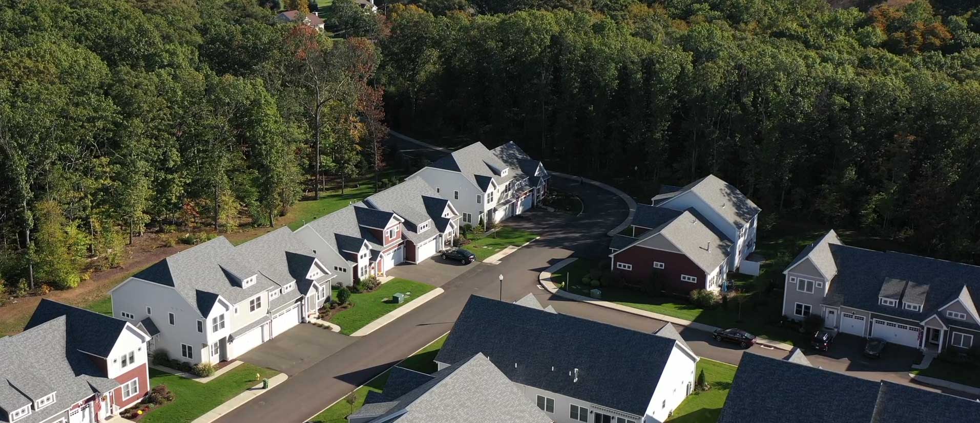 Pierpont Hill, North Haven Calcagni Real Estate