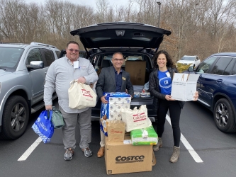 Calcagni Realtors dropping off items donated to the 5th Annual Shelter Drive hosted by CT Realtors Care